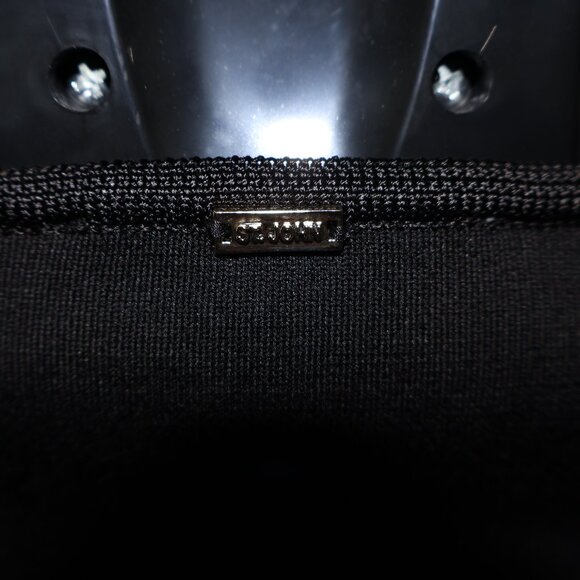 Elegant St. John Black V-Neck Top – Medium - Picture 6 of 7